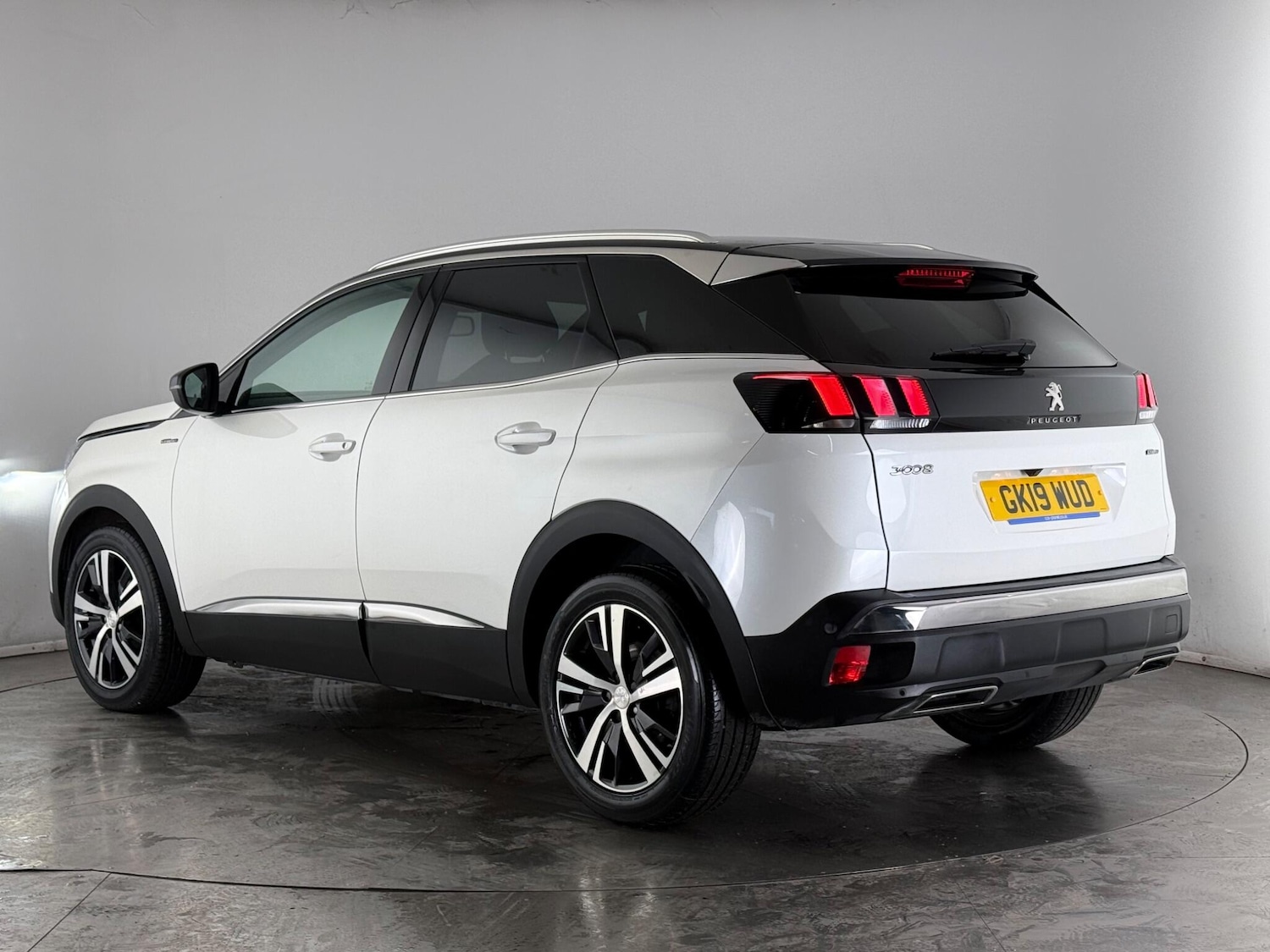 Used Peugeot 3008 2019 for sale - 77575501: Photo 4
