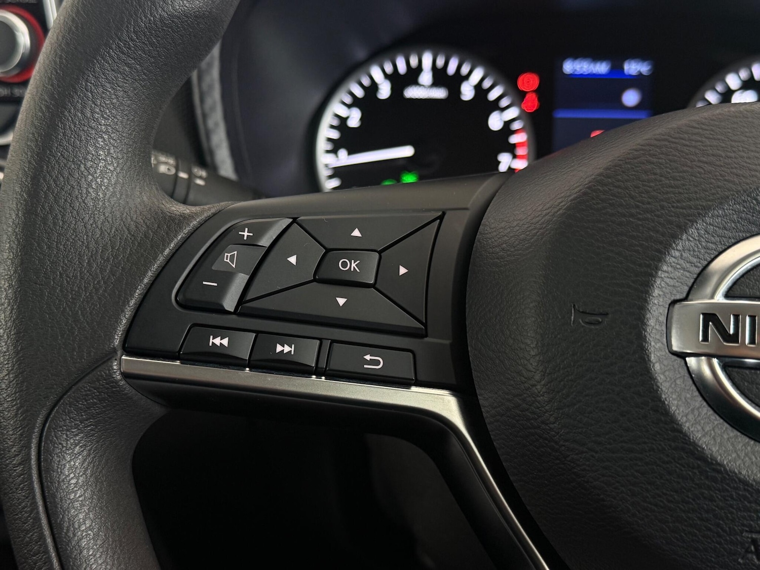 Used Nissan Juke 2021 for sale - 76468285: Photo 23