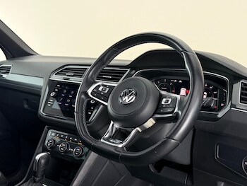Used Volkswagen Tiguan 2019 for sale - 78810478: Photo