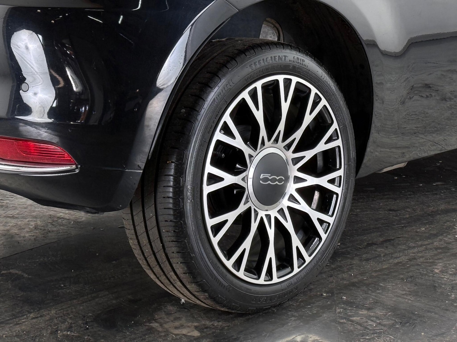 Used Fiat 500 2024 for sale - 77181125: Photo 7