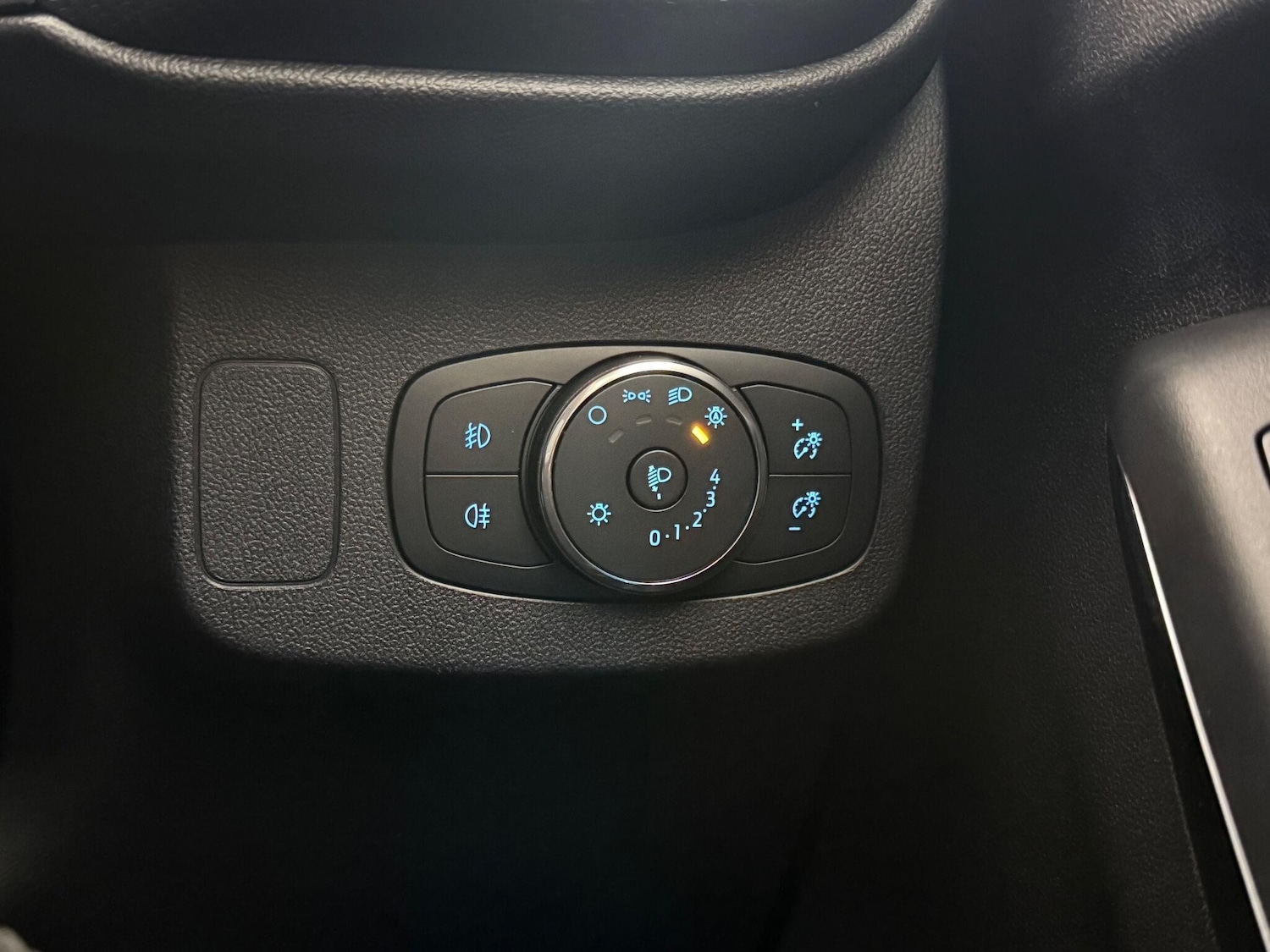 Used Ford Puma 2023 for sale - 77243529: Photo 23