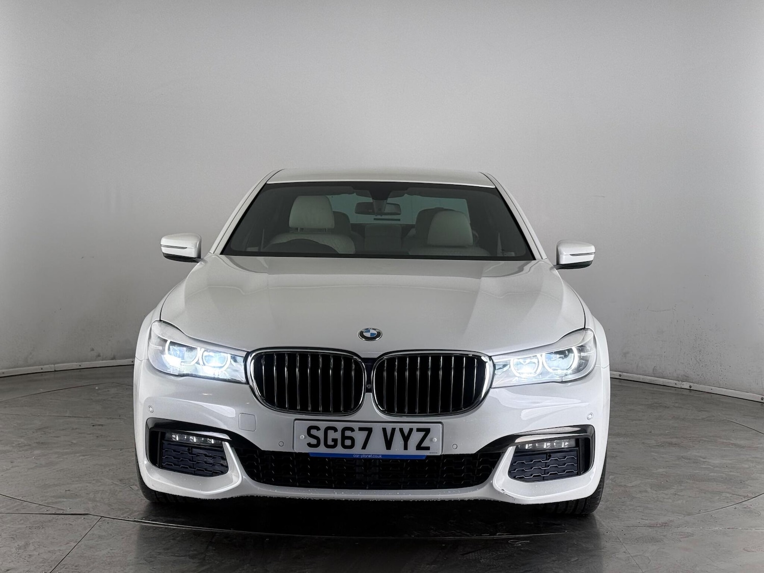 Used BMW 7 Series 2017 for sale - 77260643: Photo 2