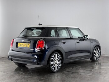 Used MINI Hatch 2022 for sale - 77016492: Photo
