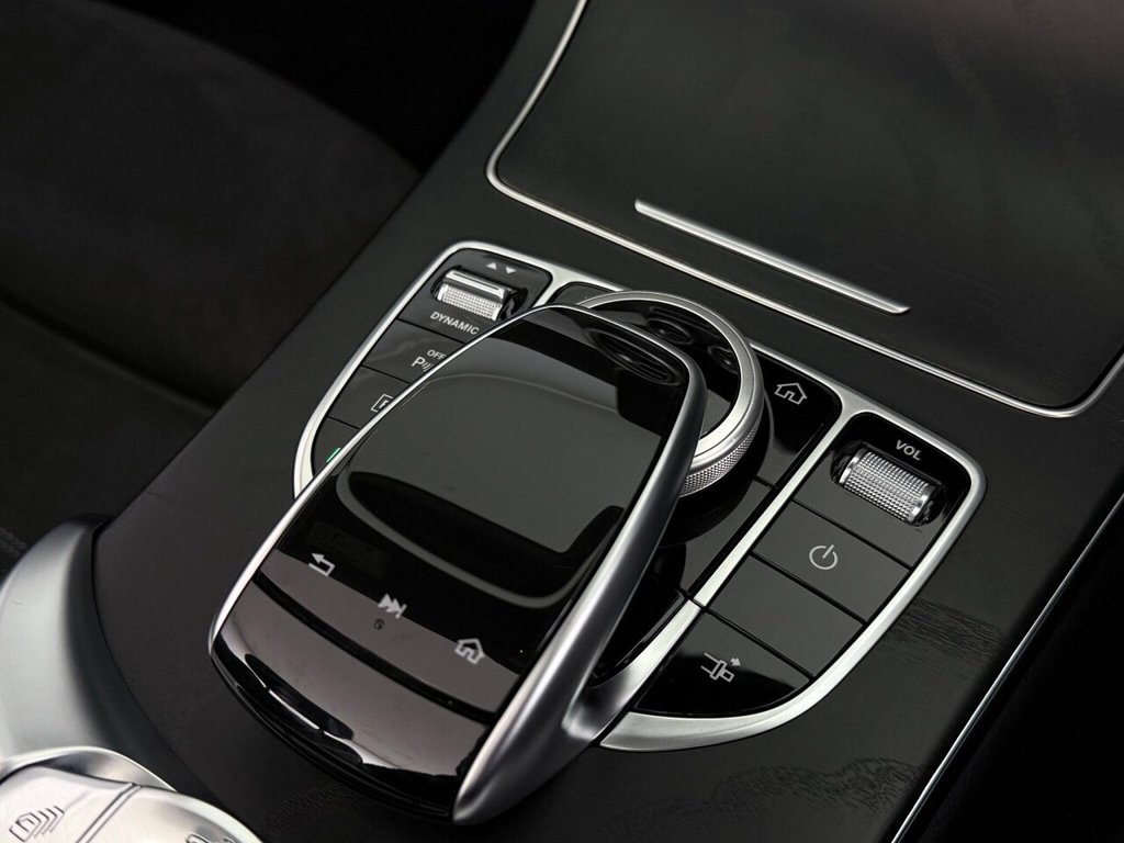 Used Mercedes-Benz C-Class 2019 for sale - 76048367: Photo 40