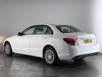 Used Mercedes-Benz C Class 2015 for sale - 76913958: Photo