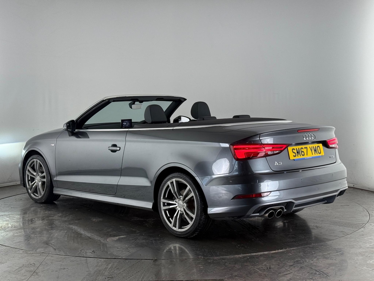 Used Audi A3 Cabriolet 2017 for sale - 77216680: Photo 4