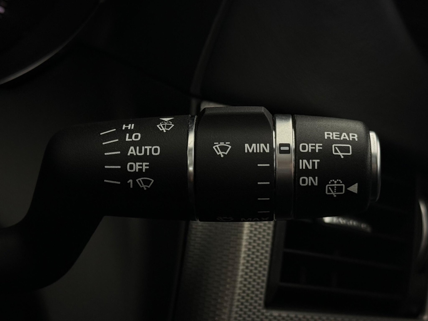 Used Jaguar XF 2019 for sale - 77744254: Photo 21