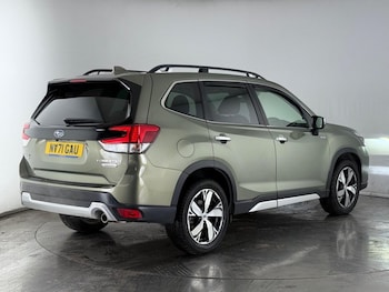 Used Subaru Forester 2021 for sale - 75721762: Photo