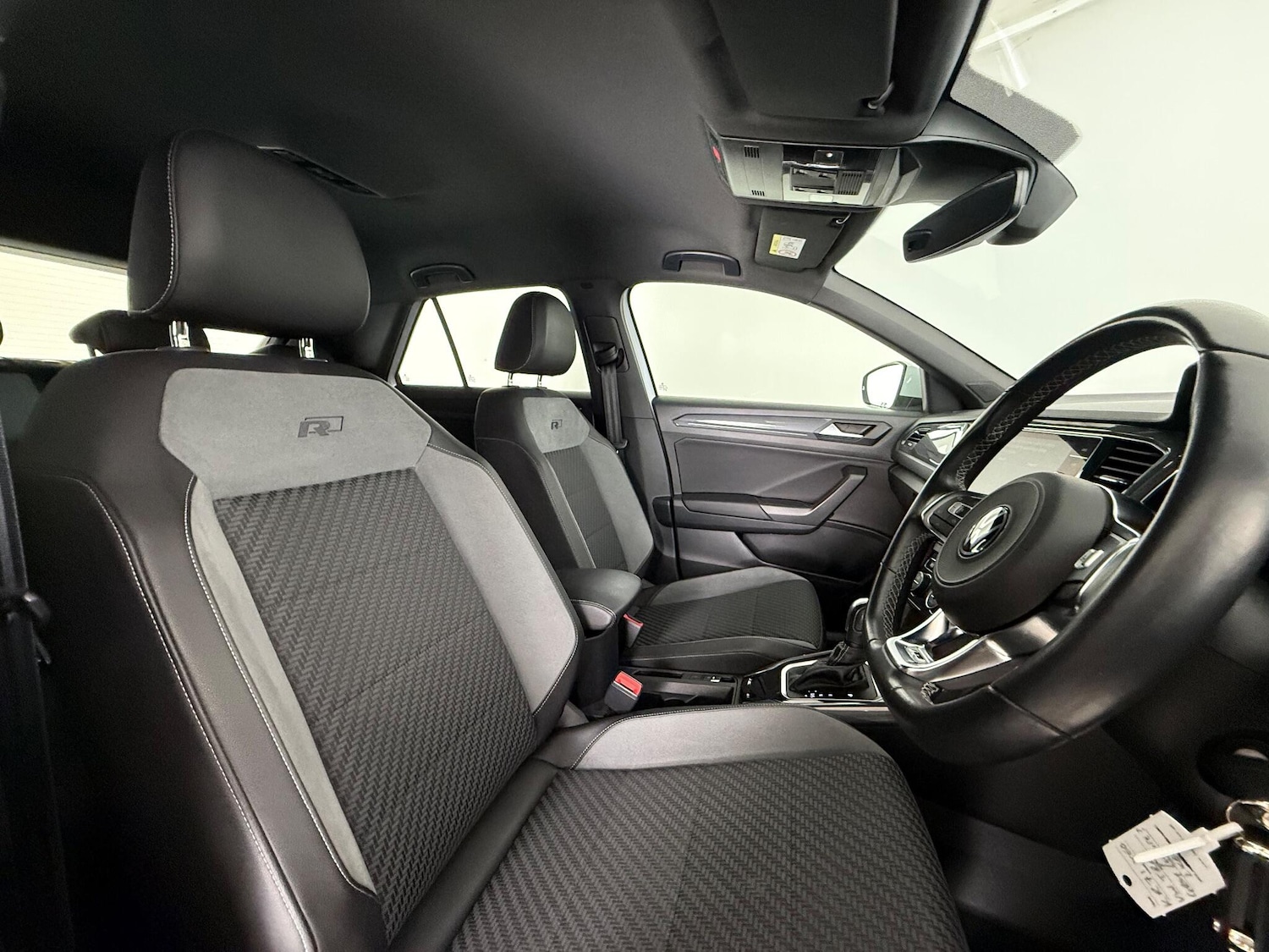 Used Volkswagen T-Roc 2021 for sale - 77221963: Photo 10