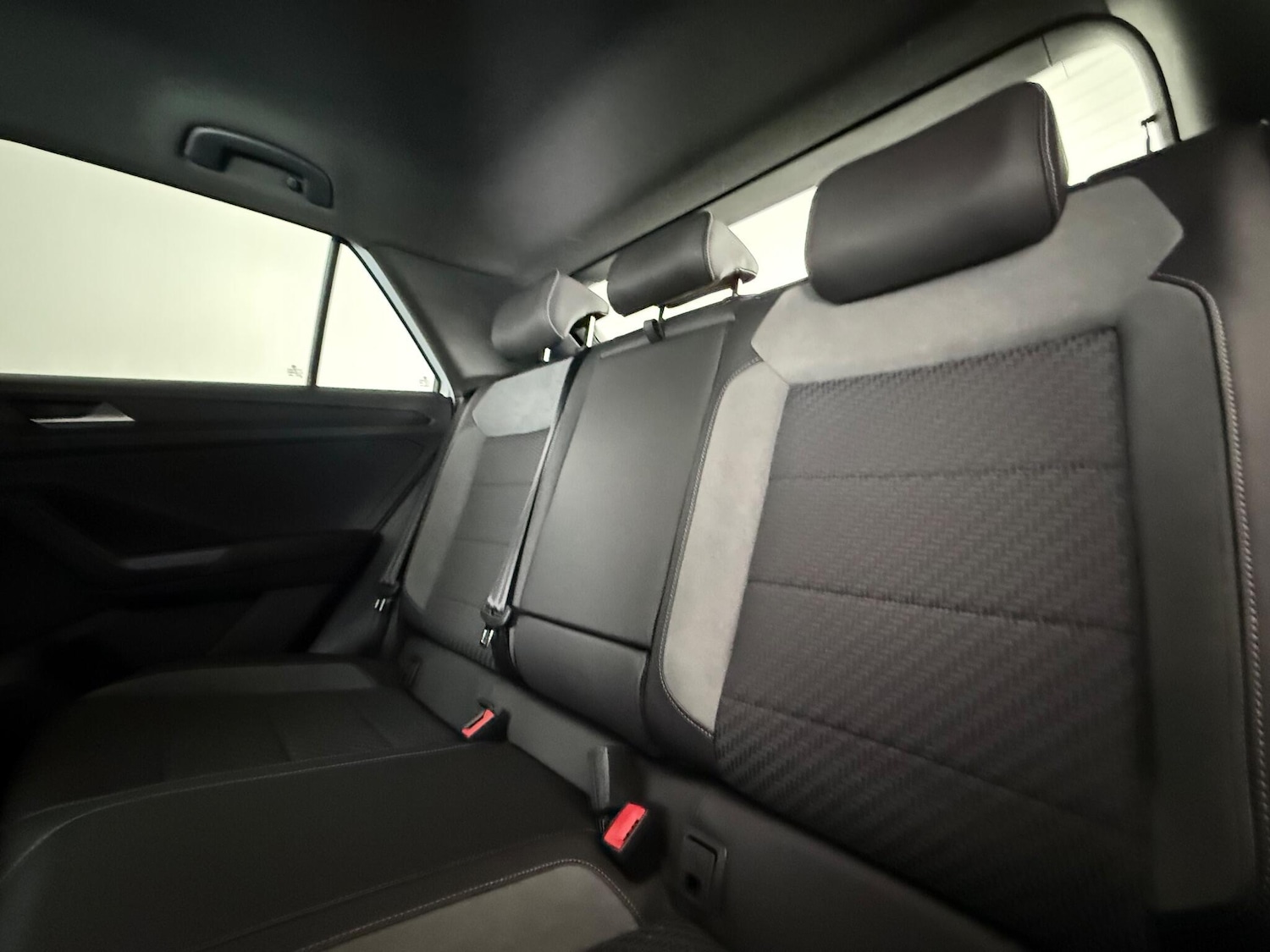 Used Volkswagen T-Roc 2021 for sale - 77221963: Photo 12