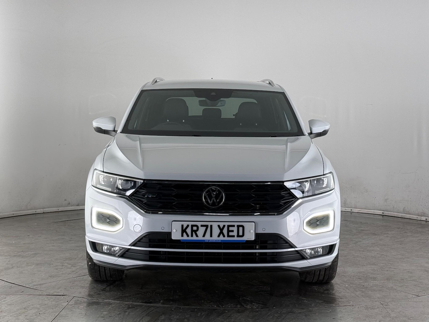 Used Volkswagen T-Roc 2021 for sale - 77221963: Photo 2
