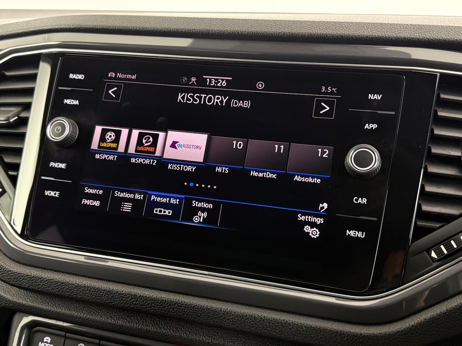 Used Volkswagen T-Roc 2021 for sale - 77221963: Photo 22