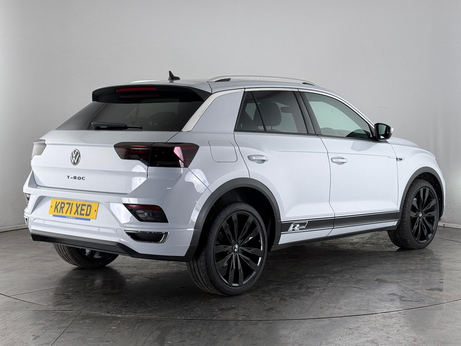 Used Volkswagen T-Roc 2021 for sale - 77221963: Photo 6