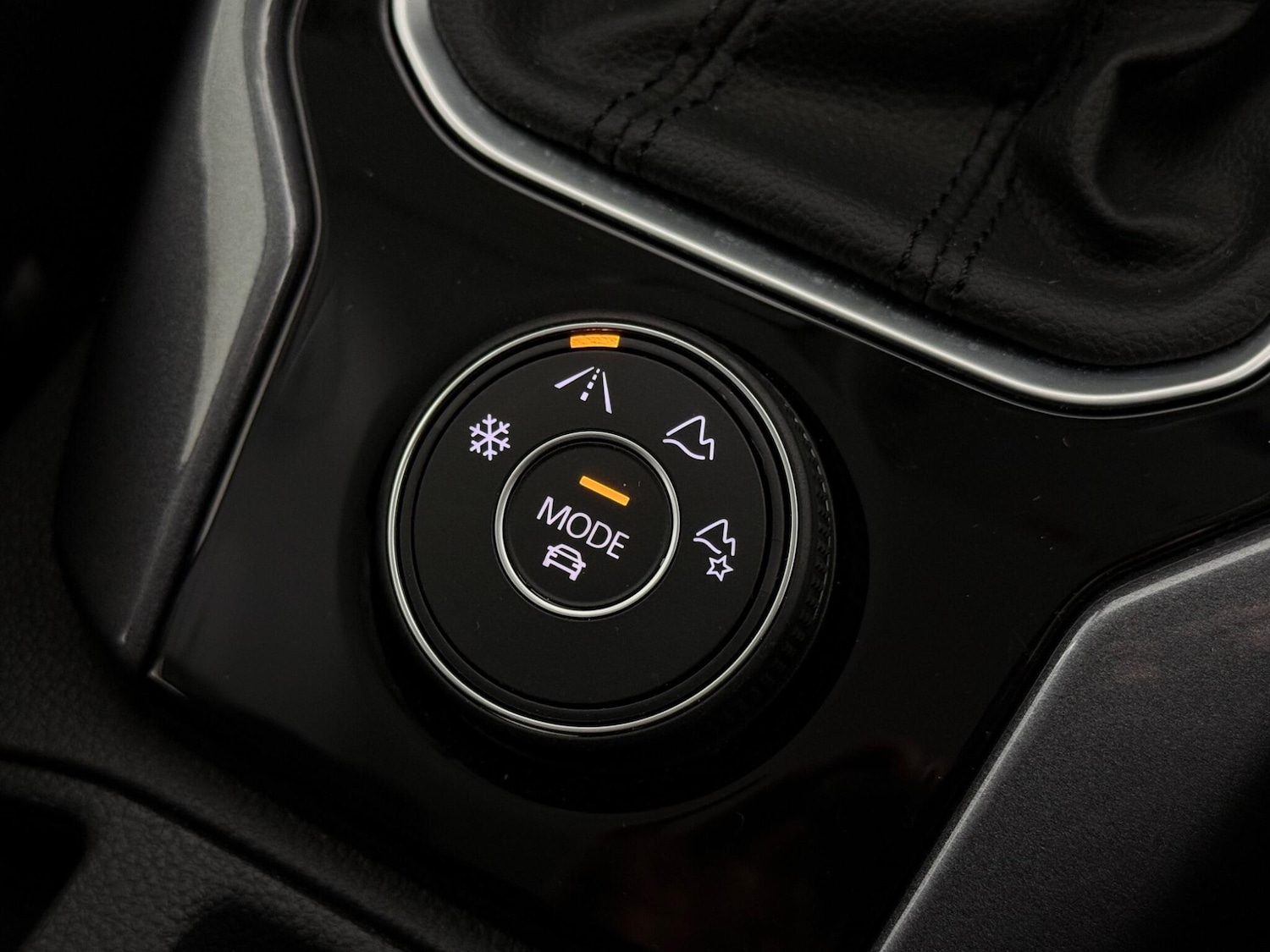 Used Volkswagen T-Roc 2022 for sale - 77412461: Photo 32