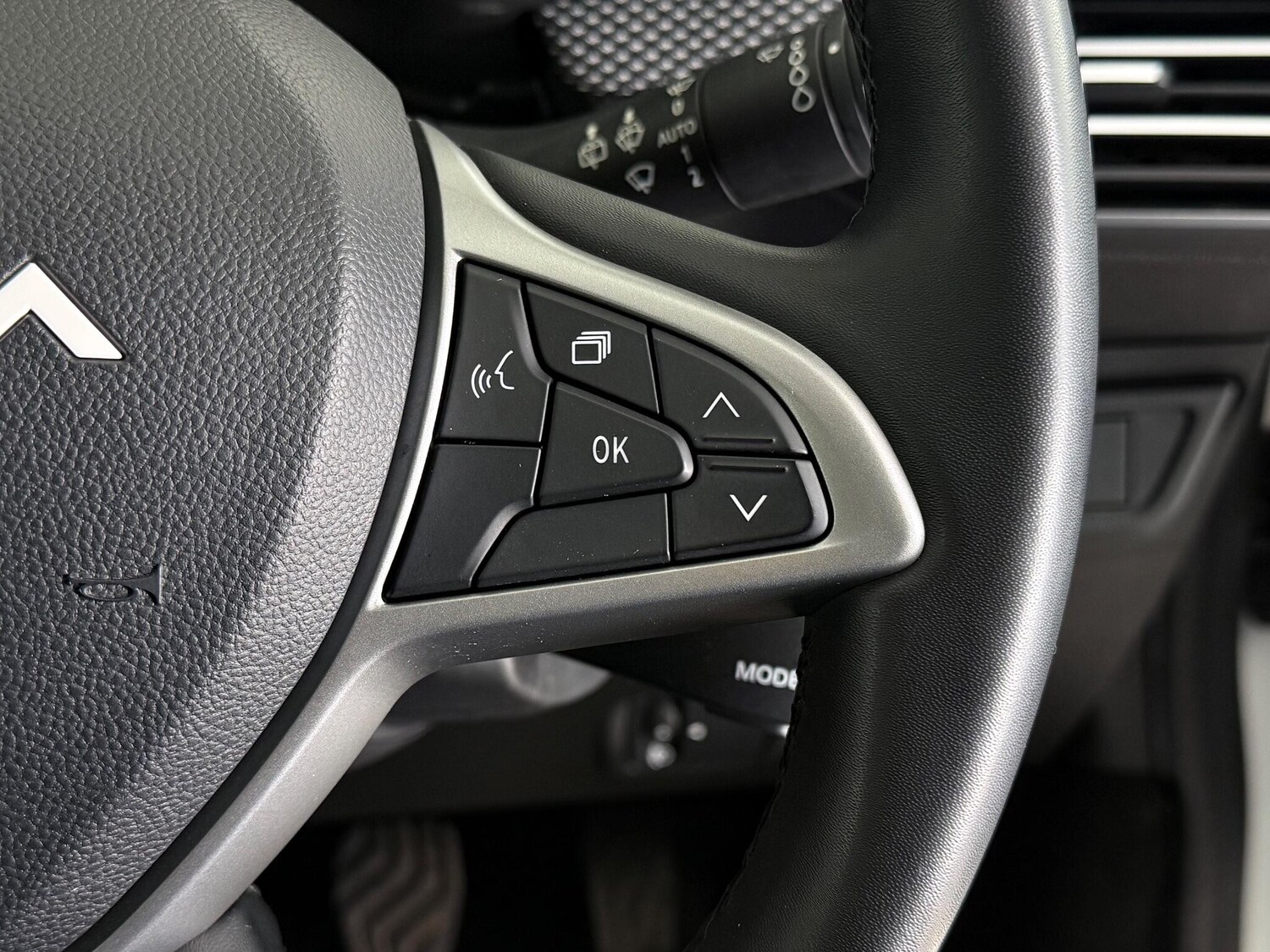 Used Dacia Jogger 2023 for sale - 76550739: Photo 23