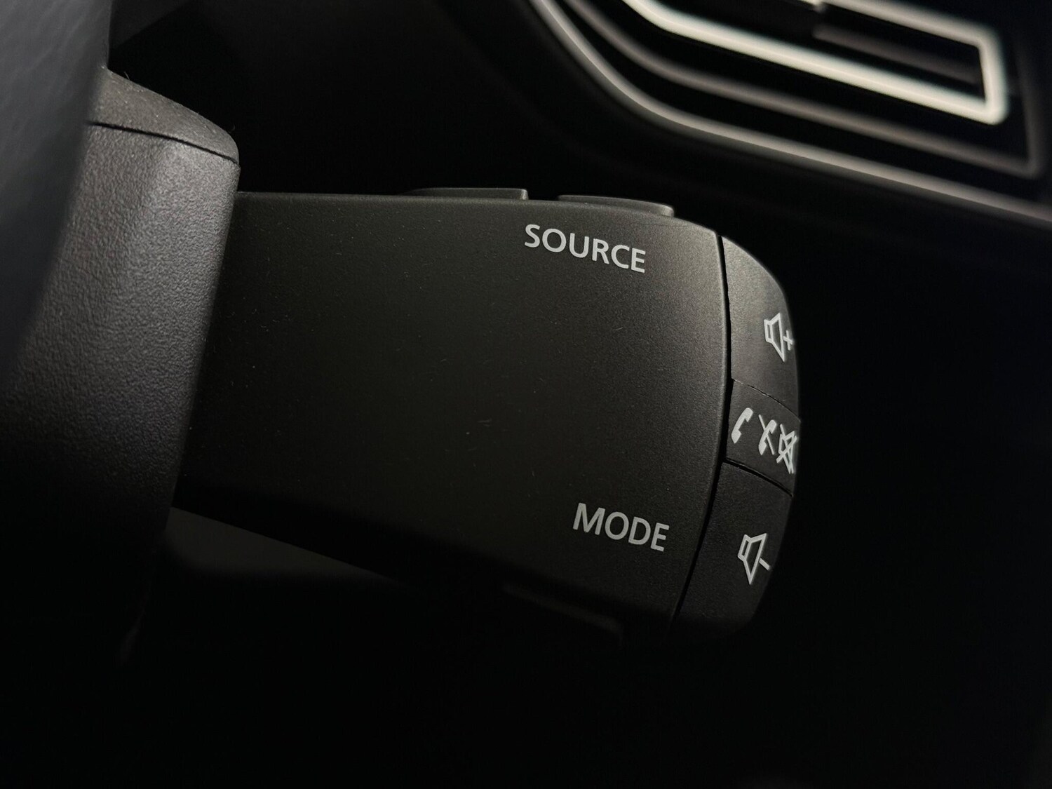 Used Dacia Jogger 2023 for sale - 76550739: Photo 26