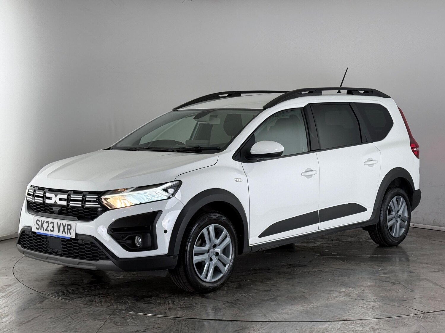 Used Dacia Jogger 2023 for sale - 76550739: Photo 3