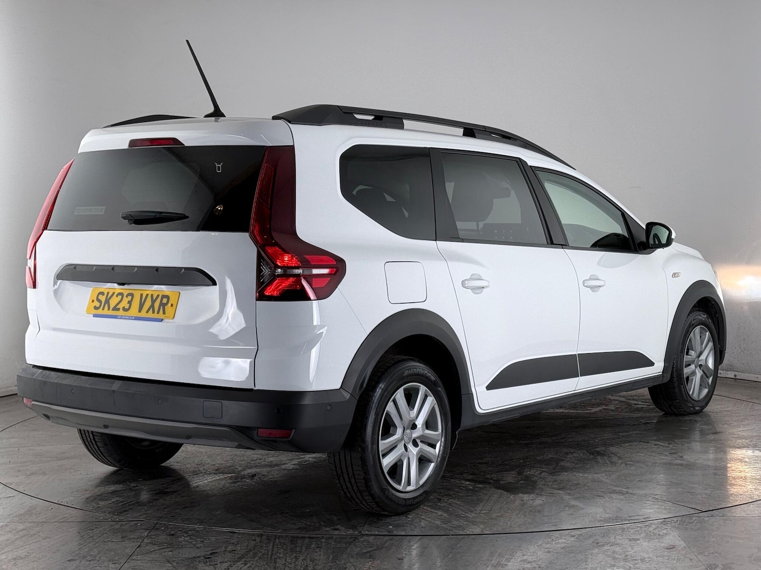Used Dacia Jogger 2023 for sale - 76550739: Photo 6