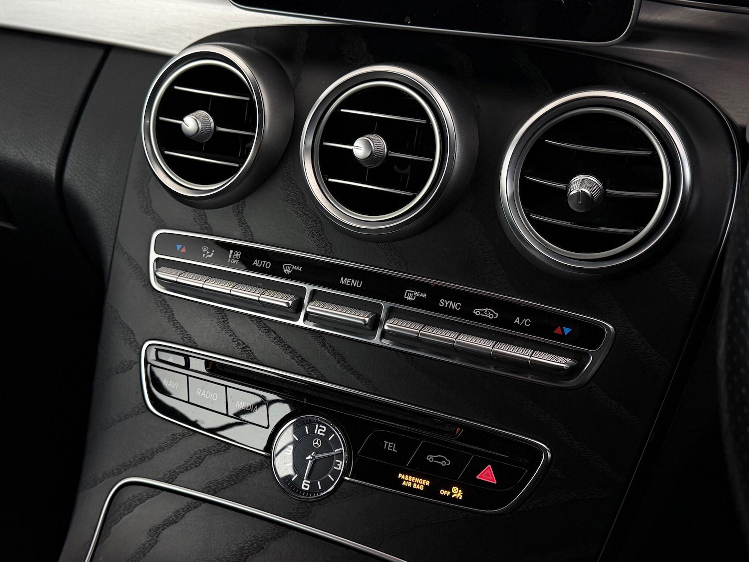 Used Mercedes-Benz C Class 2018 for sale - 76573542: Photo 39