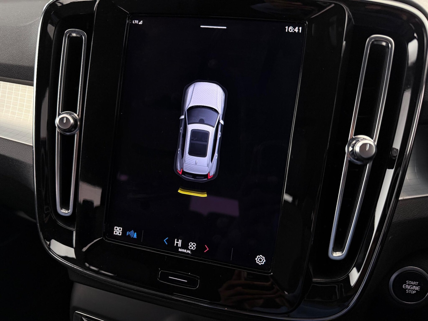 Used Volvo XC40 2022 for sale - 77246089: Photo 32