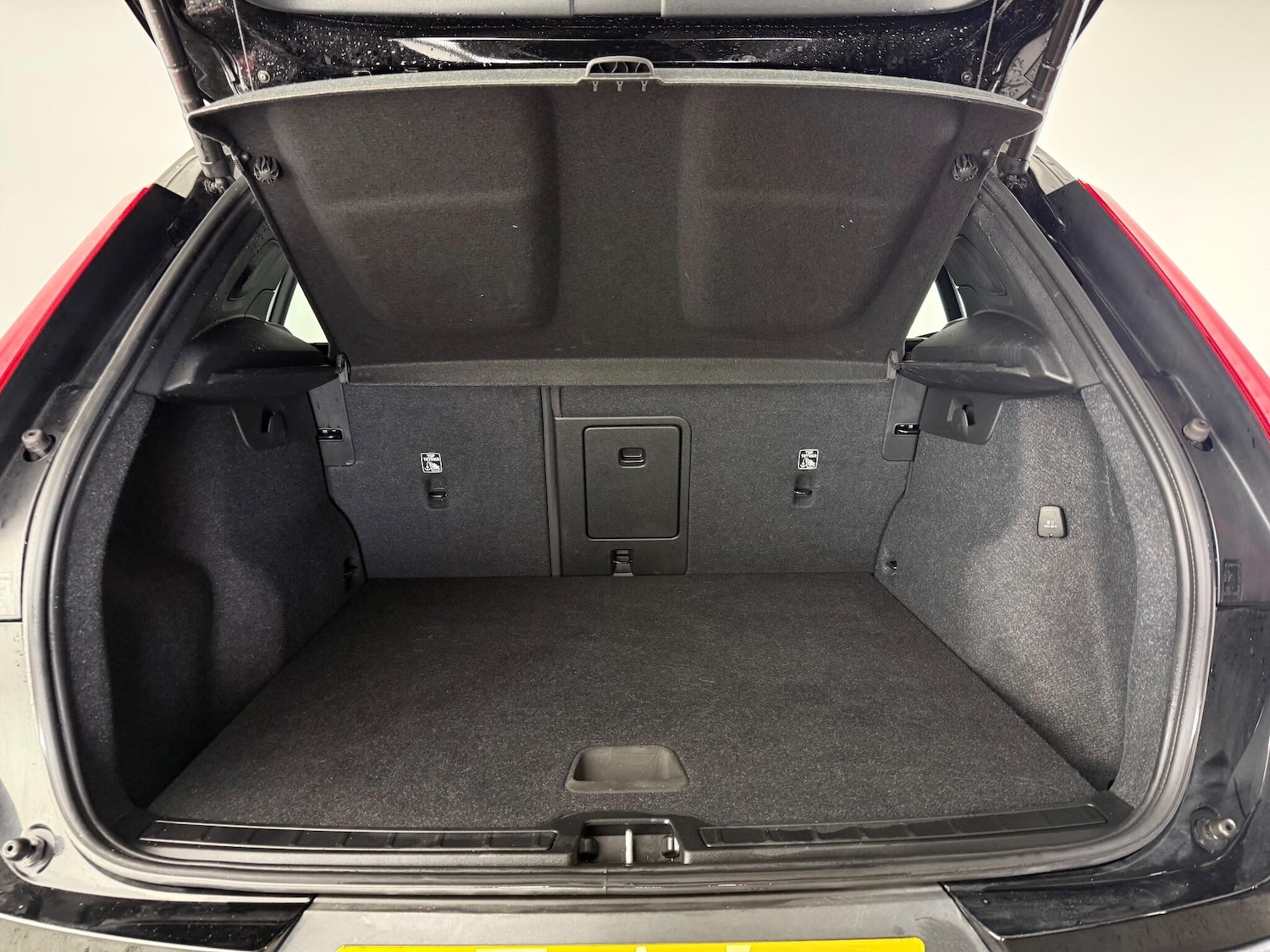 Used Volvo XC40 2022 for sale - 77246089: Photo 9