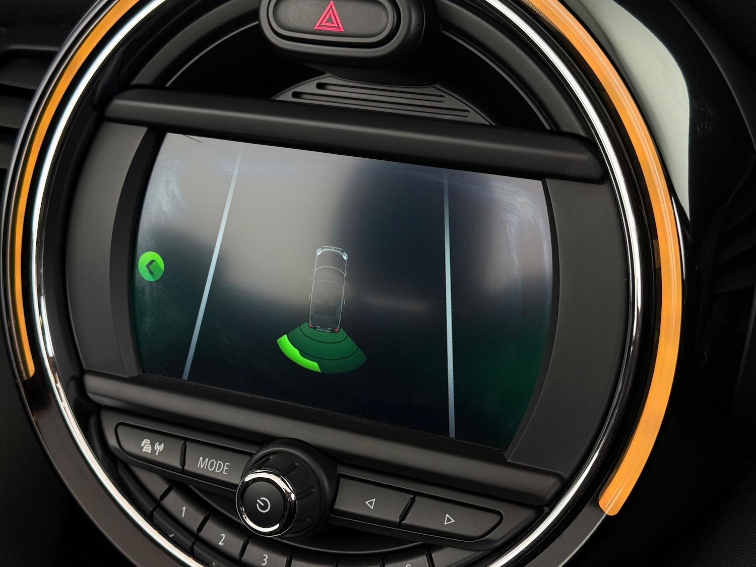 Used MINI Convertible 2018 for sale - 76468556: Photo 32