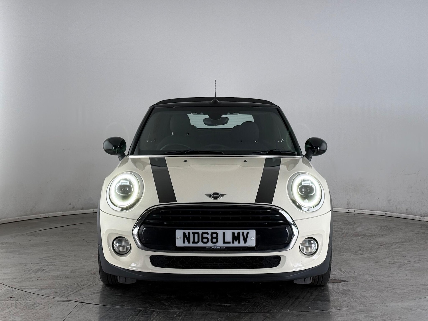 Used MINI Convertible 2018 for sale - 76468556: Photo 9