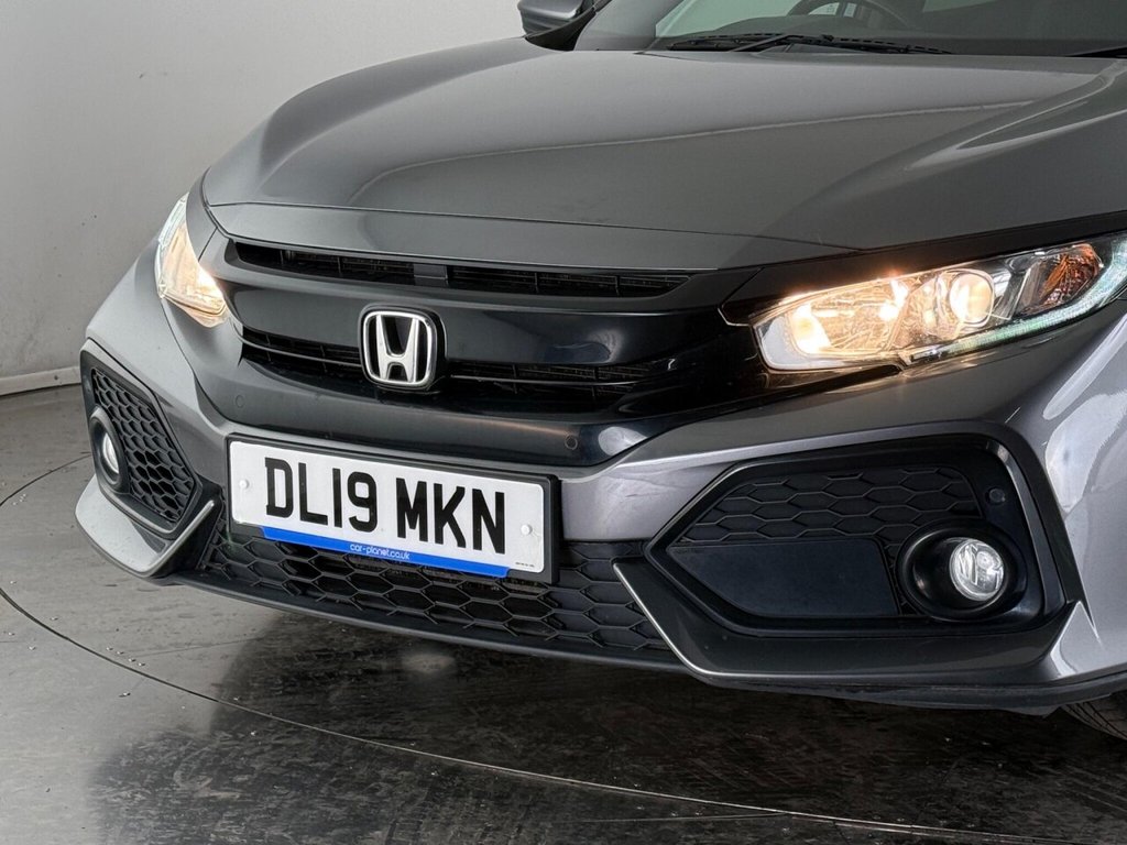 Used Honda Civic 2019 for sale - 76003469: Photo 45