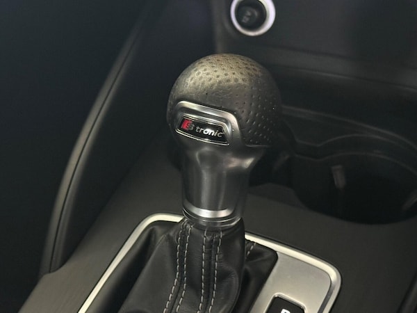 Used Audi A3 Cabriolet 2017 for sale - 75648197: Photo 40