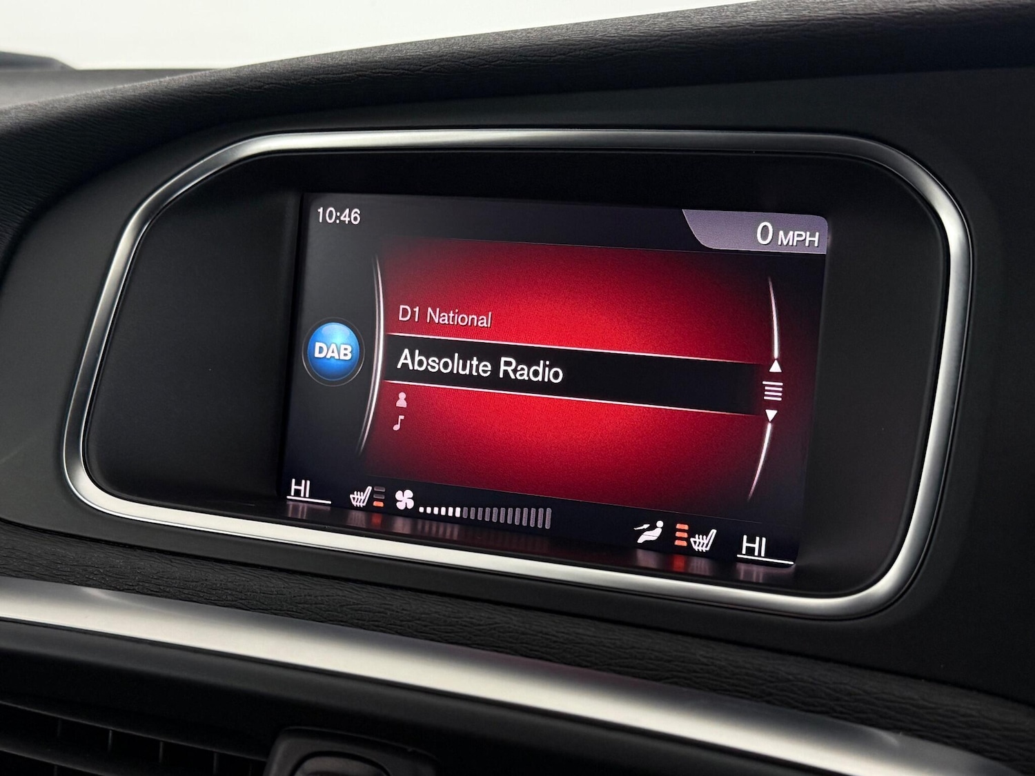 Used Volvo V40 2018 for sale - 77260044: Photo 23