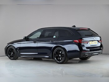 Used BMW 5 Series 2022 for sale - 77840078: Photo