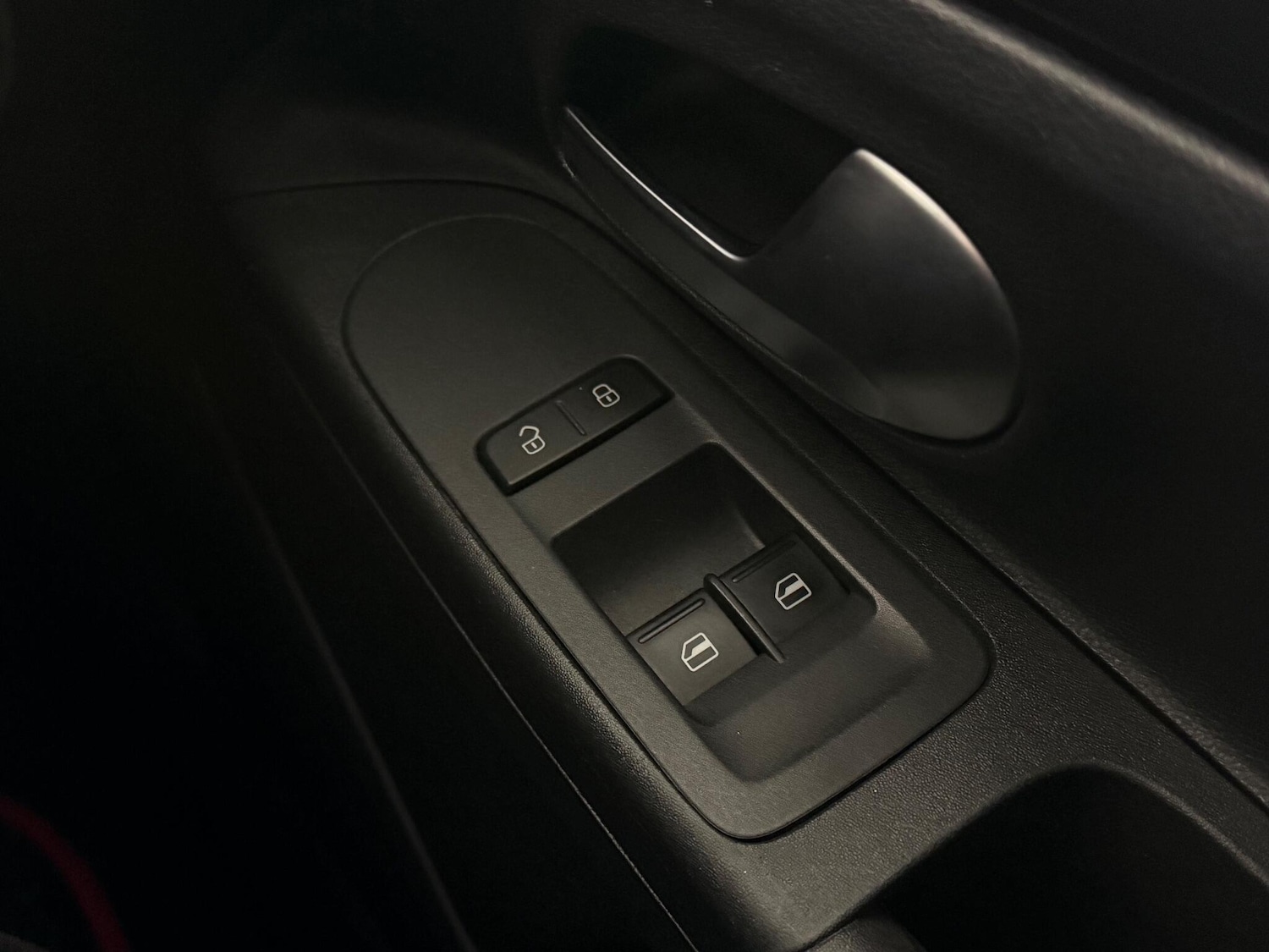 Used Volkswagen up! 2018 for sale - 77181118: Photo 20