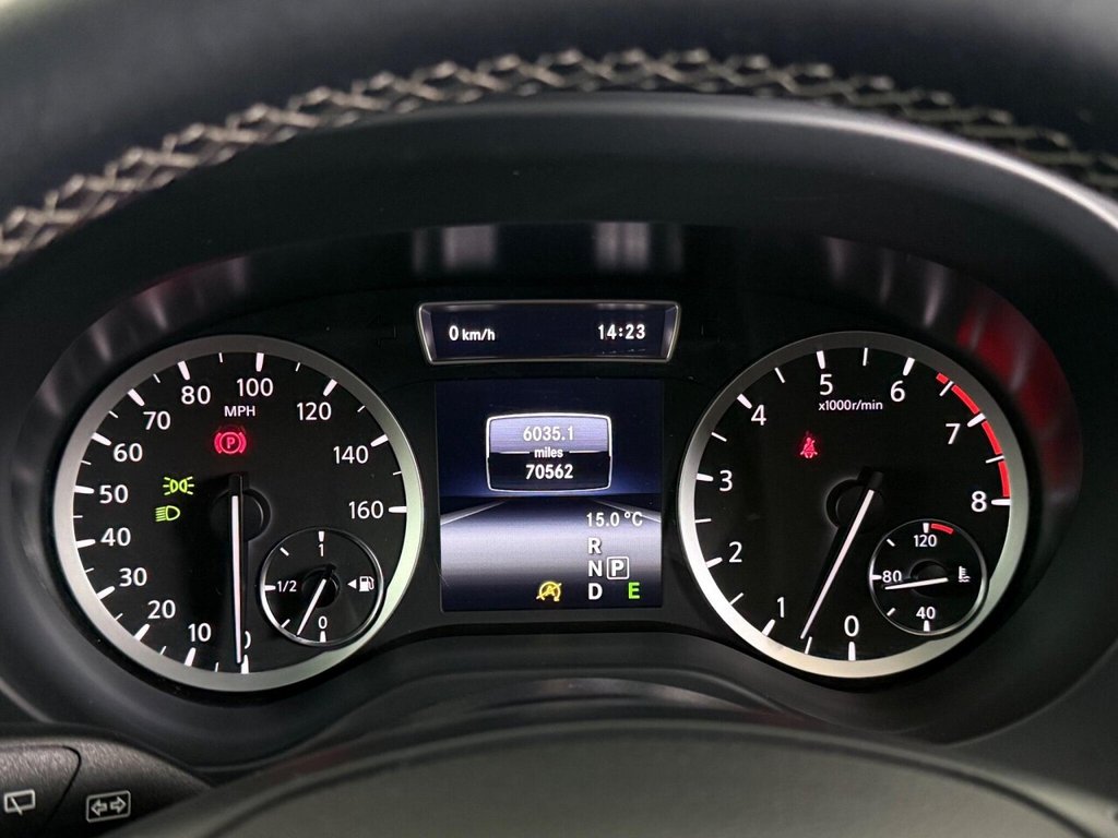 Used Infiniti Q30 2017 for sale - 76323143: Photo 25