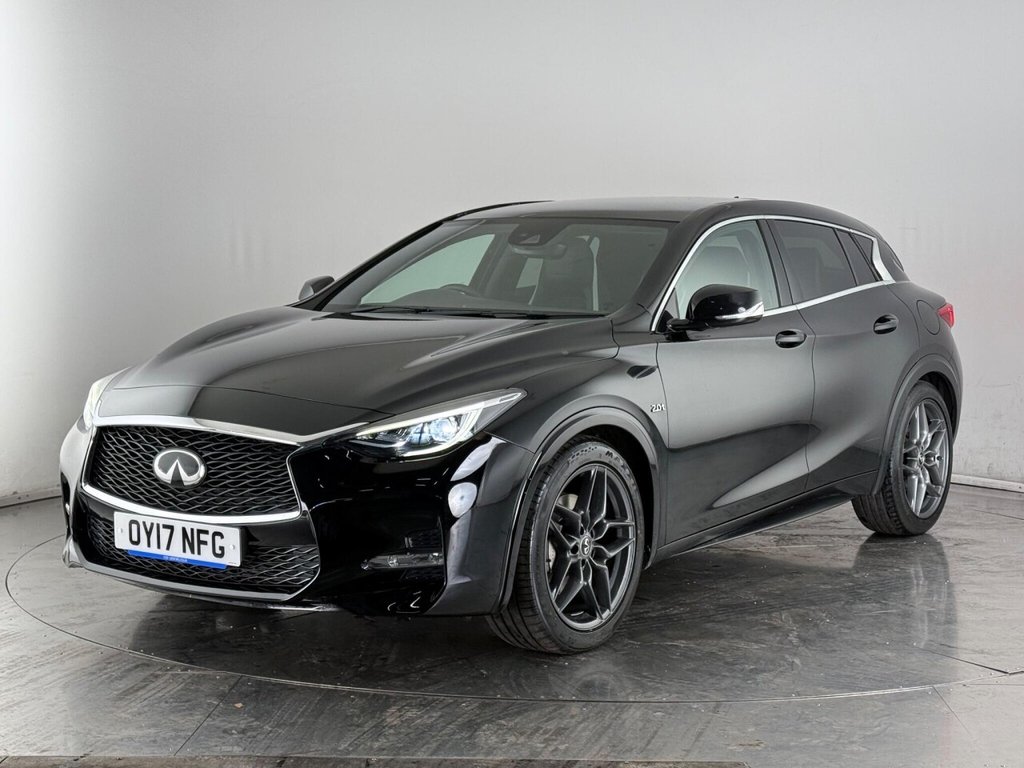 Used Infiniti Q30 2017 for sale - 76323143: Photo 3