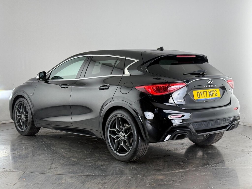 Used Infiniti Q30 2017 for sale - 76323143: Photo 4