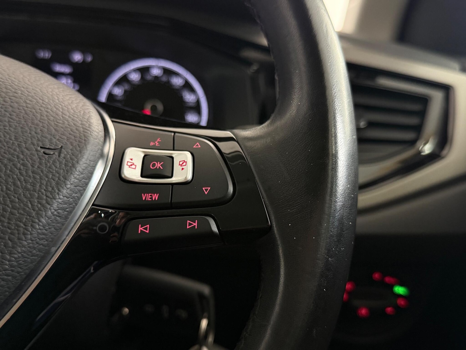 Used Volkswagen Polo 2021 for sale - 77246781: Photo 19