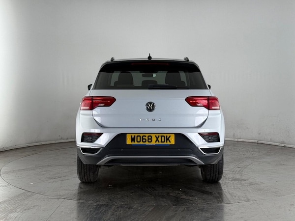 Used Volkswagen T-Roc 2019 for sale - 75648203: Photo 9