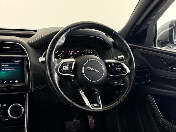 Used Jaguar XE 2020 for sale - 75758489: Photo 14