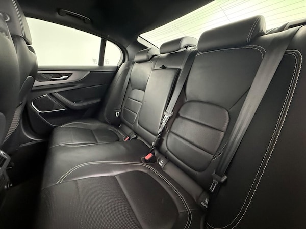 Used Jaguar XE 2020 for sale - 75758489: Photo 18