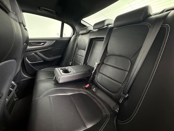 Used Jaguar XE 2020 for sale - 75758489: Photo 19