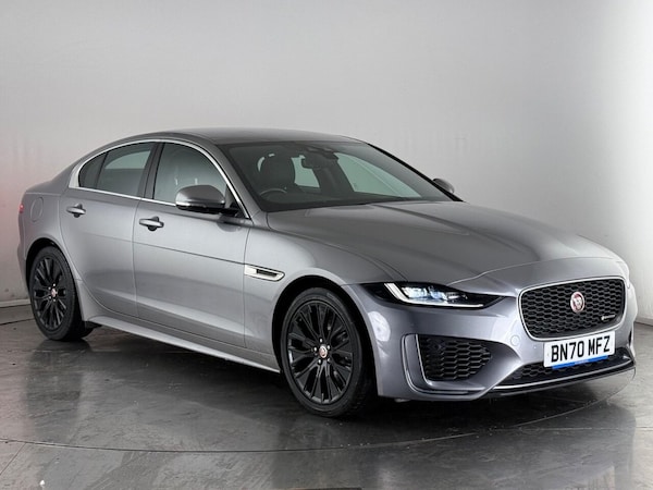 Used Jaguar XE 2020 for sale - 75758489: Photo 1