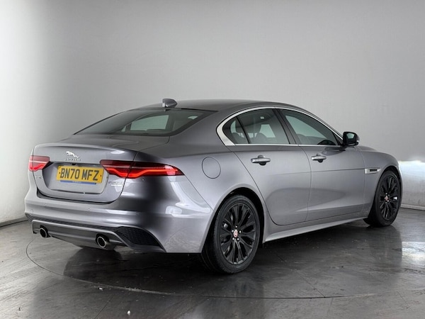 Used Jaguar XE 2020 for sale - 75758489: Photo 5