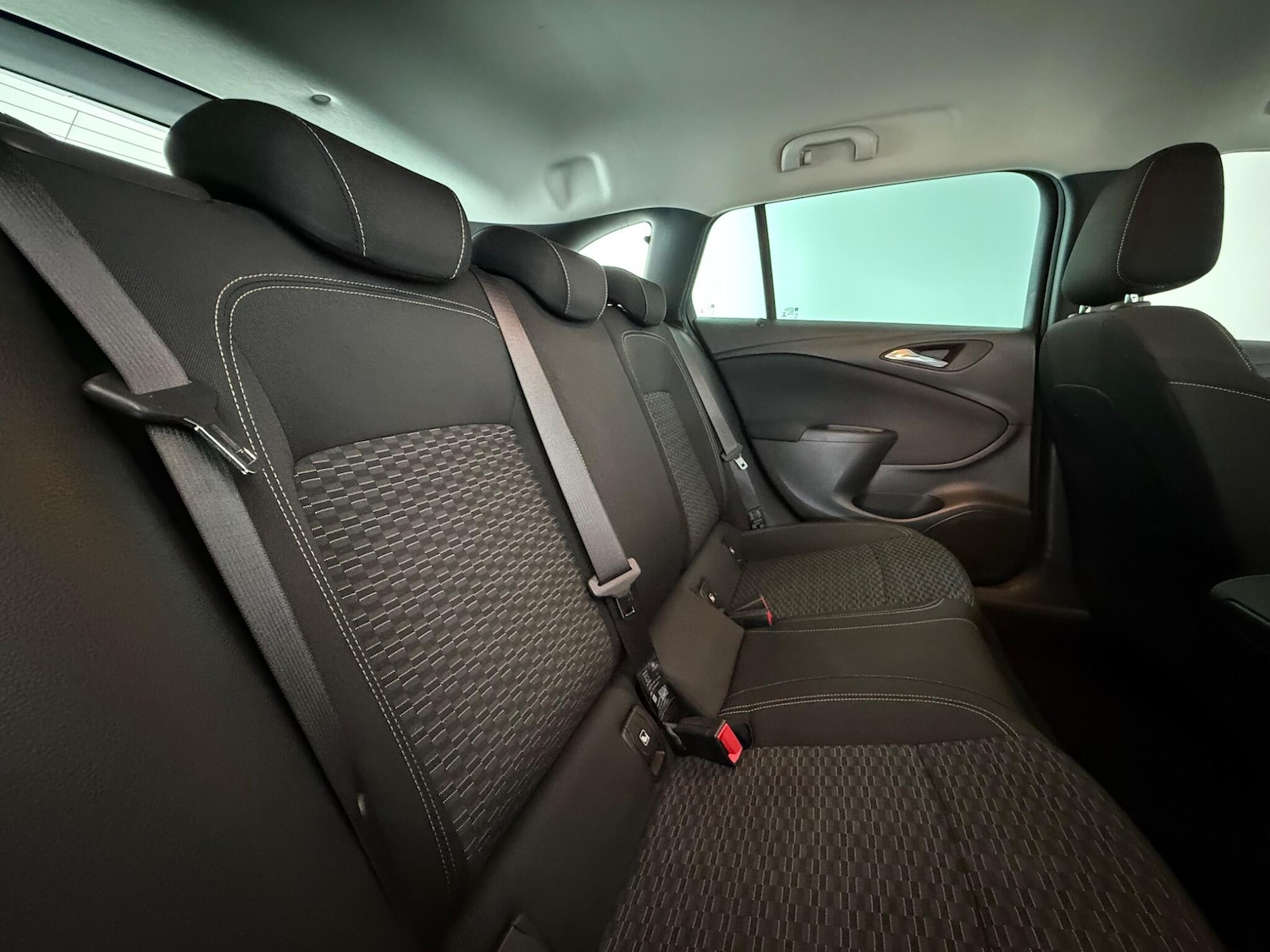 Used Vauxhall Astra 2019 for sale - 77672088: Photo 13