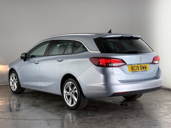 Used Vauxhall Astra 2019 for sale - 77672088: Photo