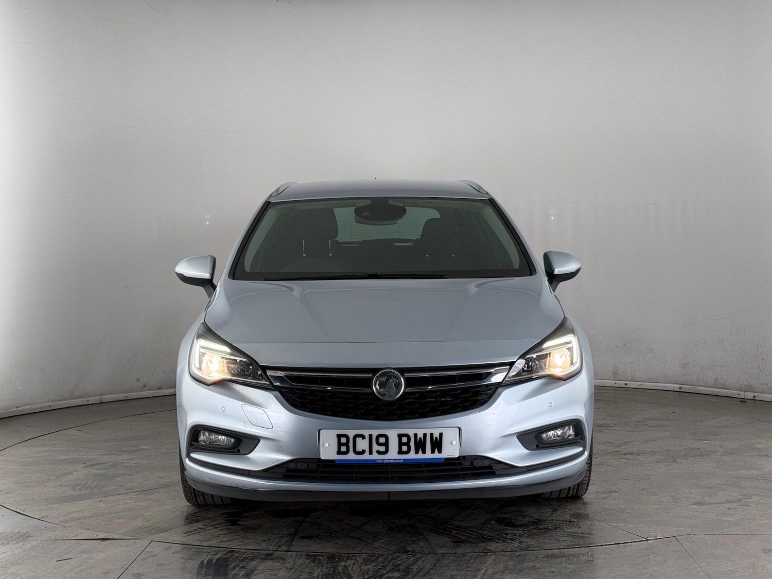 Used Vauxhall Astra 2019 for sale - 77672088: Photo 5