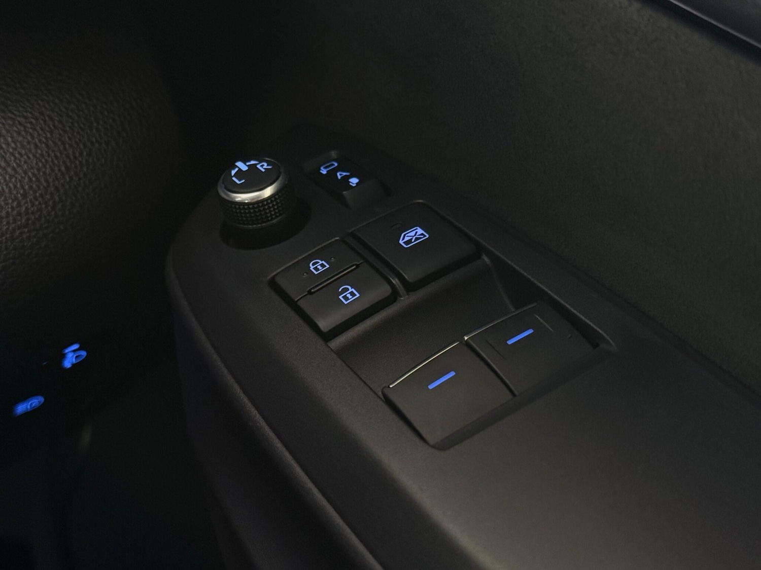 Used Toyota Yaris 2021 for sale - 77246045: Photo 22