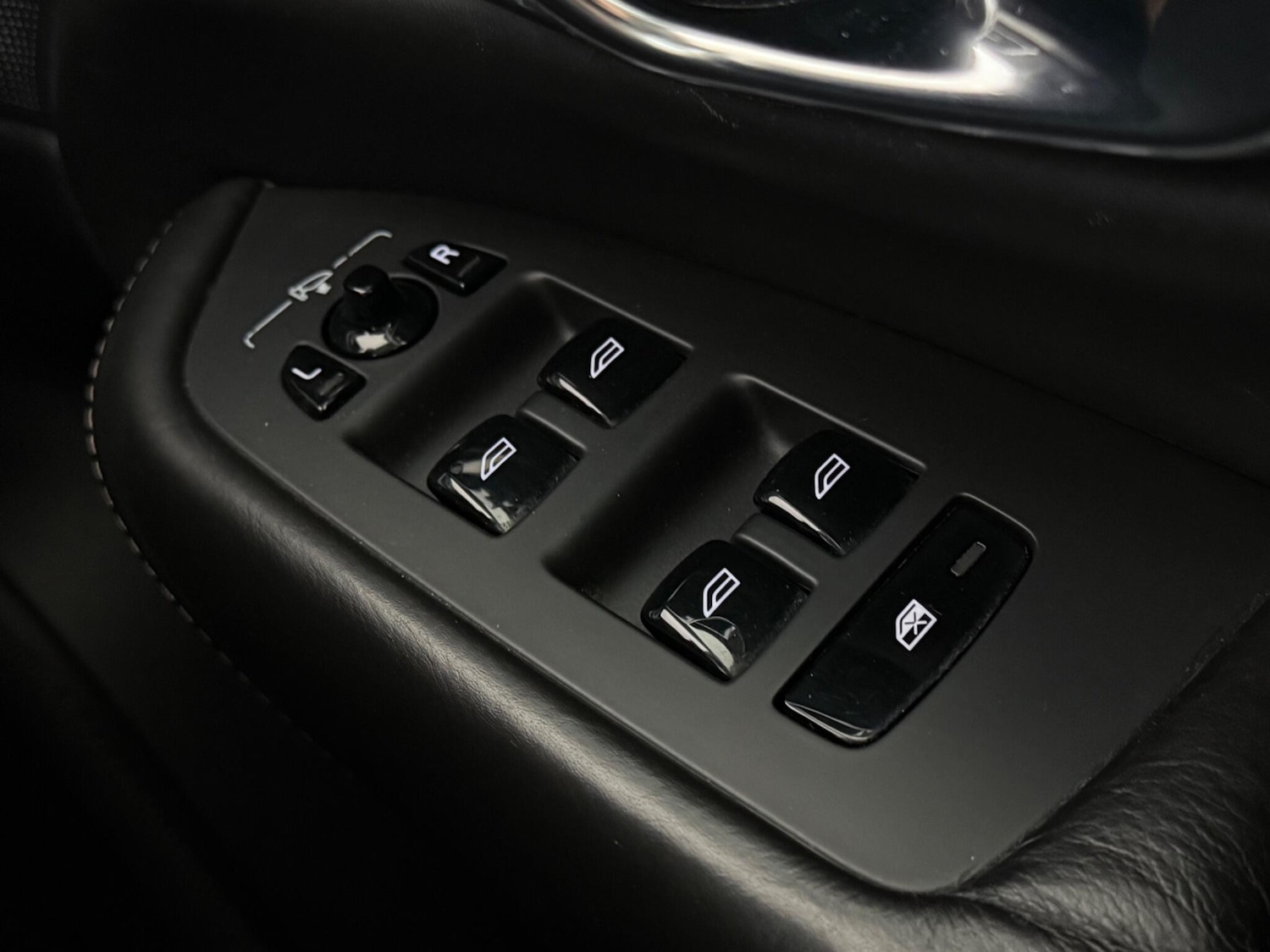 Used Volvo XC90 2015 for sale - 77412513: Photo 25