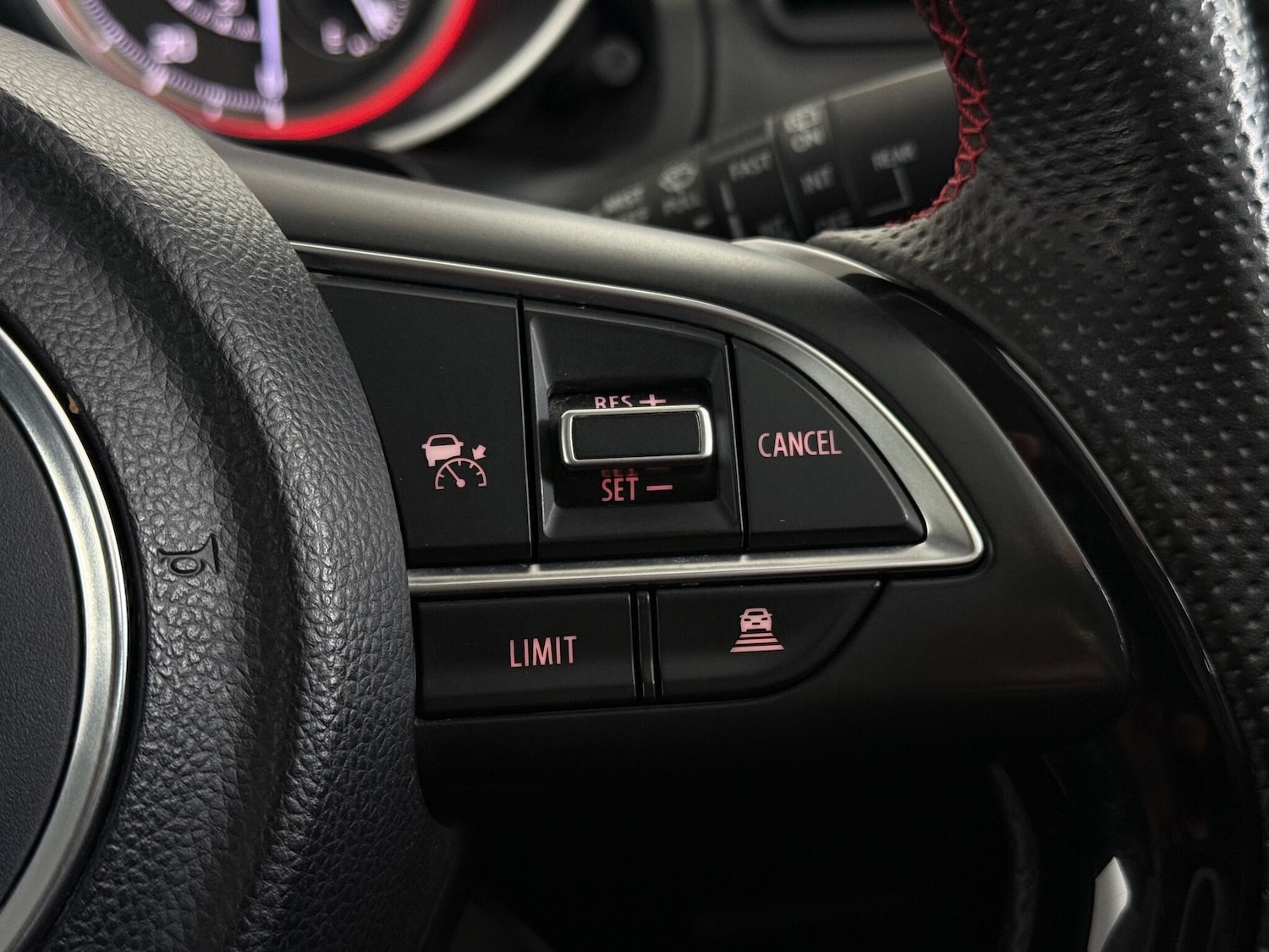 Used Suzuki Swift 2022 for sale - 77259664: Photo 18