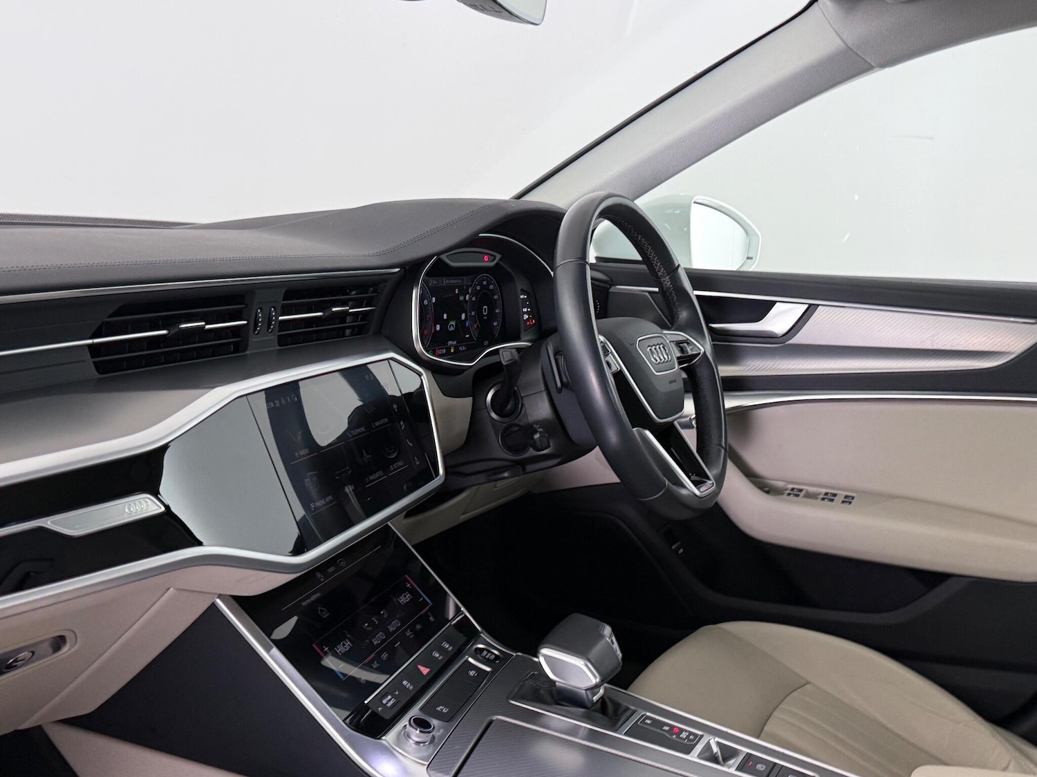 Used Audi A6 2022 for sale - 77260136: Photo 16