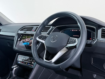 Used Volkswagen Tiguan 2023 for sale - 79609839: Photo